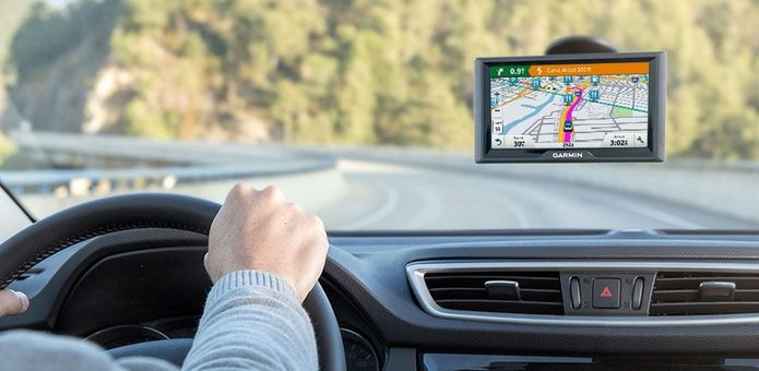 Преимущества GPS-навигатора Garmin Drive 61 LMT-S